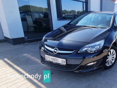 Opel Astra J