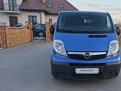 Opel Vivaro A Combi L1 2.0 CDTI 115KM 2012