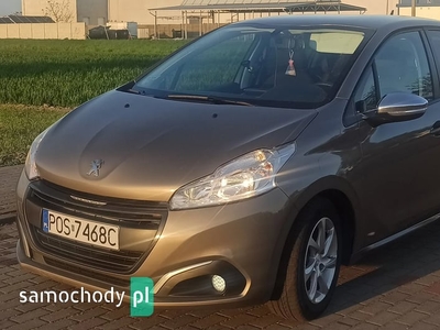 Peugeot 208 I