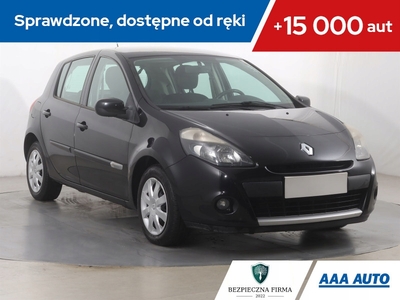 Renault Clio III Hatchback 5d Phase II 1.5 dCi 75KM 2012