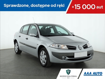 Renault Megane III Hatchback 1.6 16v 110KM 2009