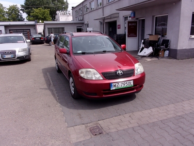 Toyota Corolla IX (E12) Kombi 1.4 i 16V 97KM 2004