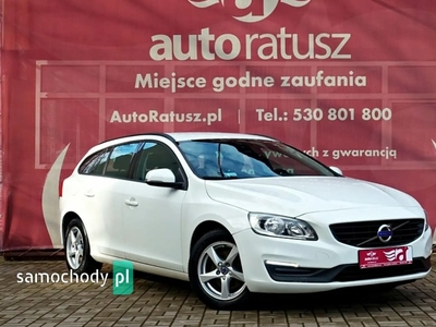 Volvo V60 I