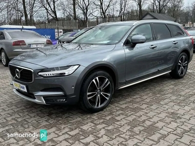 Volvo V90 Cross Country