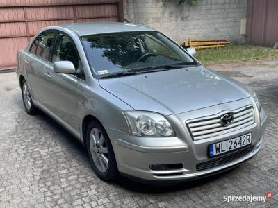 Avensis 1,8 Toyota niski przebieg 183 tyś. Sprzedam