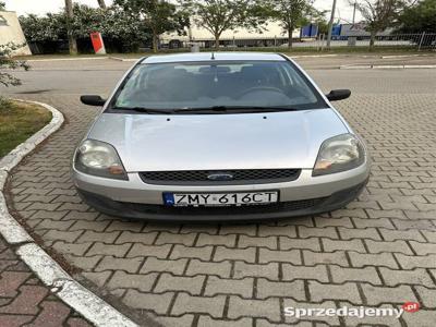 Ford Fiesta MK6 1,4 benzyna