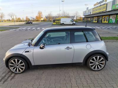 Sprzedam Mini Cooper 1.6 benzyna