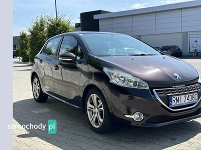 Peugeot 208 I