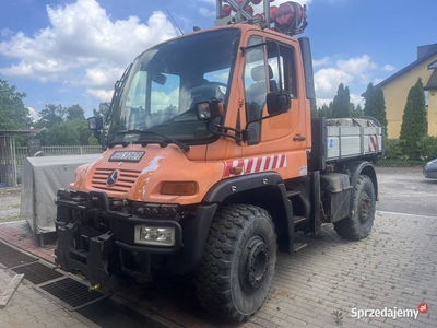 UNIMOG U400