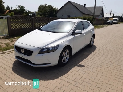 Volvo V40 II NAVI Kamera Pdc Tyl Klima Alu