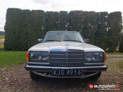 Mercedes-Benz W123