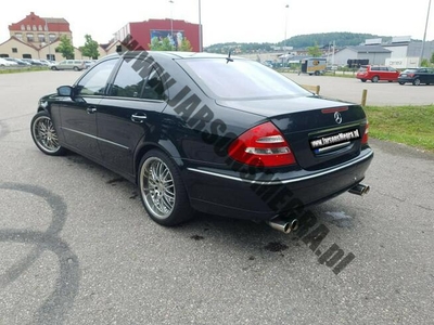 Mercedes E 500