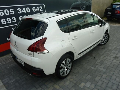 Peugeot 3008 STYLE*1.6 HDI*115Ps*MANUAL*Panorama*Klimatronik*Chrom*PDC