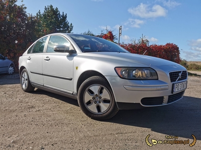 Volvo S40