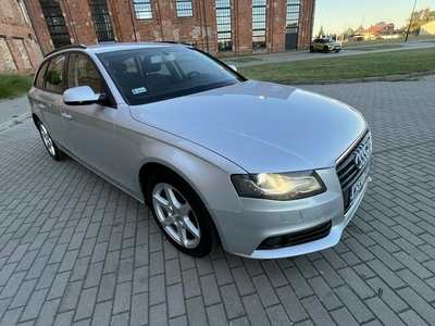 Audi A4 B8 2.0TDi 2010r LED Xenon Nawigacja Klimatyzacja Alufelgi!