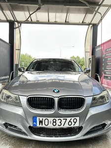 BMW e90 2.0 benzyna