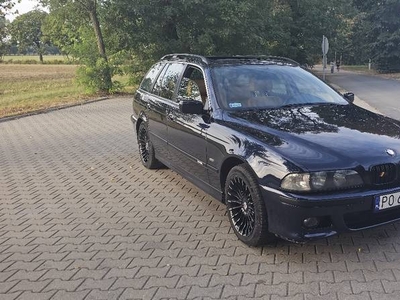 BMW Seria 5 E39 520i