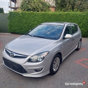 Hyundai i30 lift 2012r 1.4 benzyna navi szyberdach