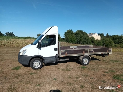 Iveco 35s12, skrzynia, hak, klima