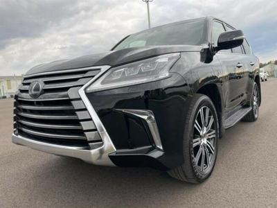 Lexus LX570 2020