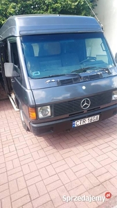 Mercedes MB 100 ciężarowy uniwersalny