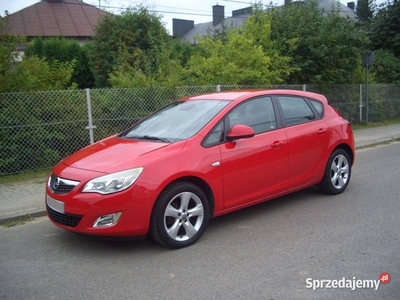 Opel Astra IV 1.4 Turbo 140KM Klimatyzacja Serwis Alu 17'