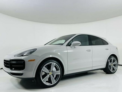 Porsche Cayenne 2020 550 km