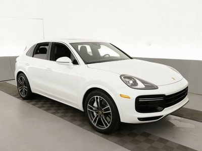 Porsche Cayenne Turbo 2022 V8