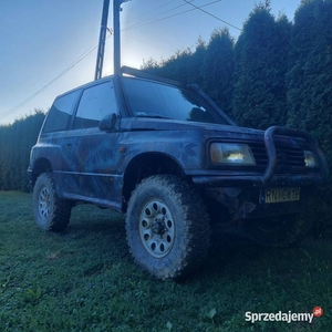 Suzuki vitara 1.6 8v samurai 4x4 uszkodzona