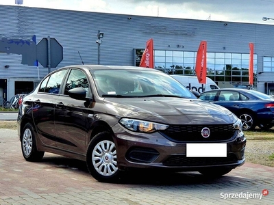 Symboliczne 62.400 KM Lśniący Brąz Fiat Tipo 1.4 Benzyna 95 KM Polski Salon