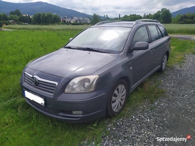 Toyota Avensis 1.8 gaz