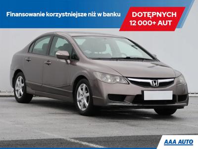 Honda Civic VIII Sedan 1.8 i-VTEC 140KM 2011