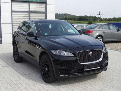 Jaguar F-Pace SUV 3.0 TDV6 300KM 2016