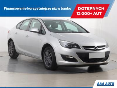 Opel Astra J Sedan 1.4 Turbo ECOTEC 140KM 2016