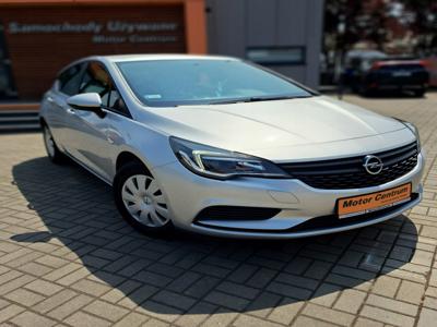 Opel Astra K Hatchback 5d 1.0 Turbo 105KM 2015