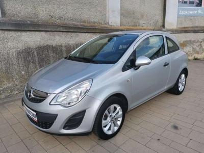 Opel Corsa E Hatchback 3d 1.2 Twinport 70KM 2014