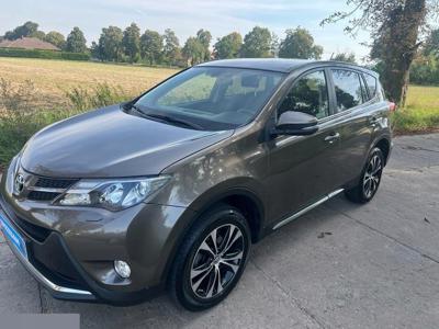 Toyota RAV4 IV MPV D-4D 125 124KM 2015