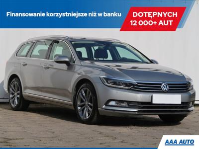 Volkswagen Passat B8 Variant 1.8 TSI BlueMotion Technology 180KM 2016