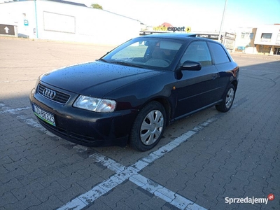 Audi a3 8 l 1.8 turbo z gazem