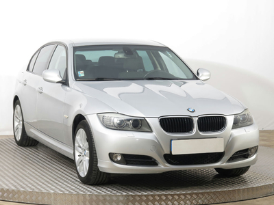 BMW 3 2009 318 i 178821km Sedan