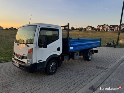 Nissan Cabstar 2.5 Diesel