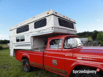 Sprzedam Forda pickupa F 350 z 1960 roku wraz z zabudową kempingową.