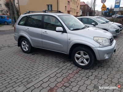 Toyota Rav4 2.0 vvti prywatnie