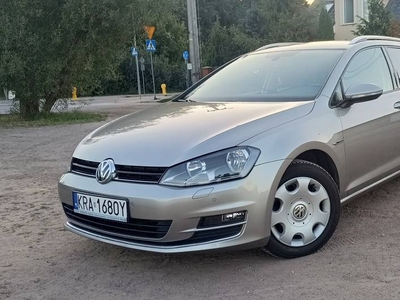 Volkswagen Golf 7 kombi DSG/1.6 TDI 110KM w bardzo dobrym stanie