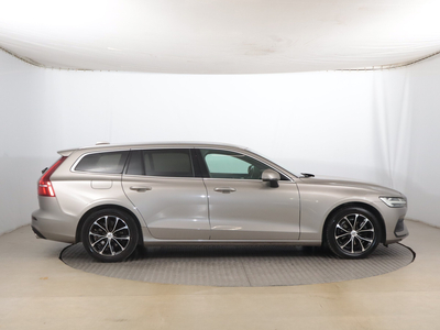 Volvo V60 2019 D3 2.0 84344km Kombi