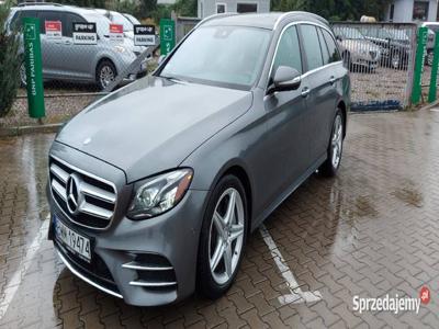 Mercedes E400 333KM 4Matic 7osobowy,33tys km pakietAMG