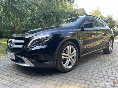 Mercedes GLA180