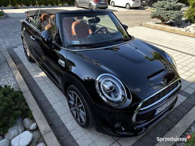 Mini Cabrio Cooper S bezwypadkowy przebieg 15000 km