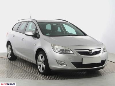 Opel Astra 1.4 138 KM 2011r. (Piaseczno)