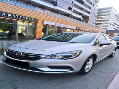 Opel Astra K Sprzedam auto w bardzo dobrym stanie!